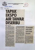 Tapak Ekspo Air Tawar Diserbu (18/09/2003 - Harian Metro)